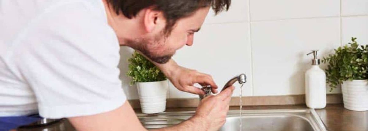 Essential Traits That a Plumber Must Have