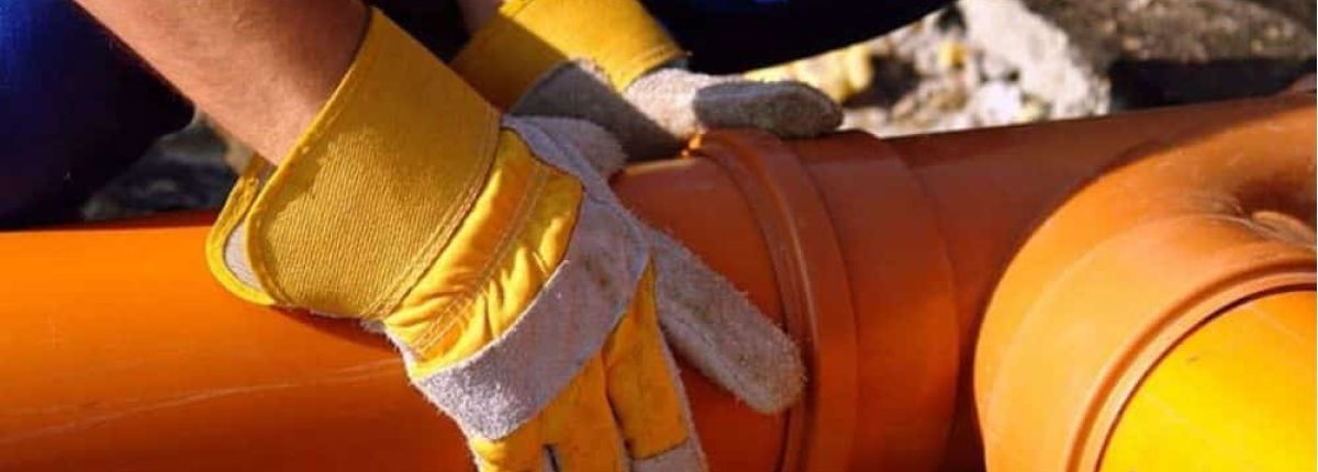 Why You Should Schedule a Sewer Line Inspection Before Winter