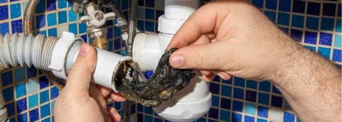 Bad Habits That Are Detrimental to Your Plumbing System